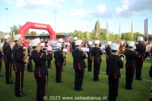 Intocht avondvierdaagse Gendt